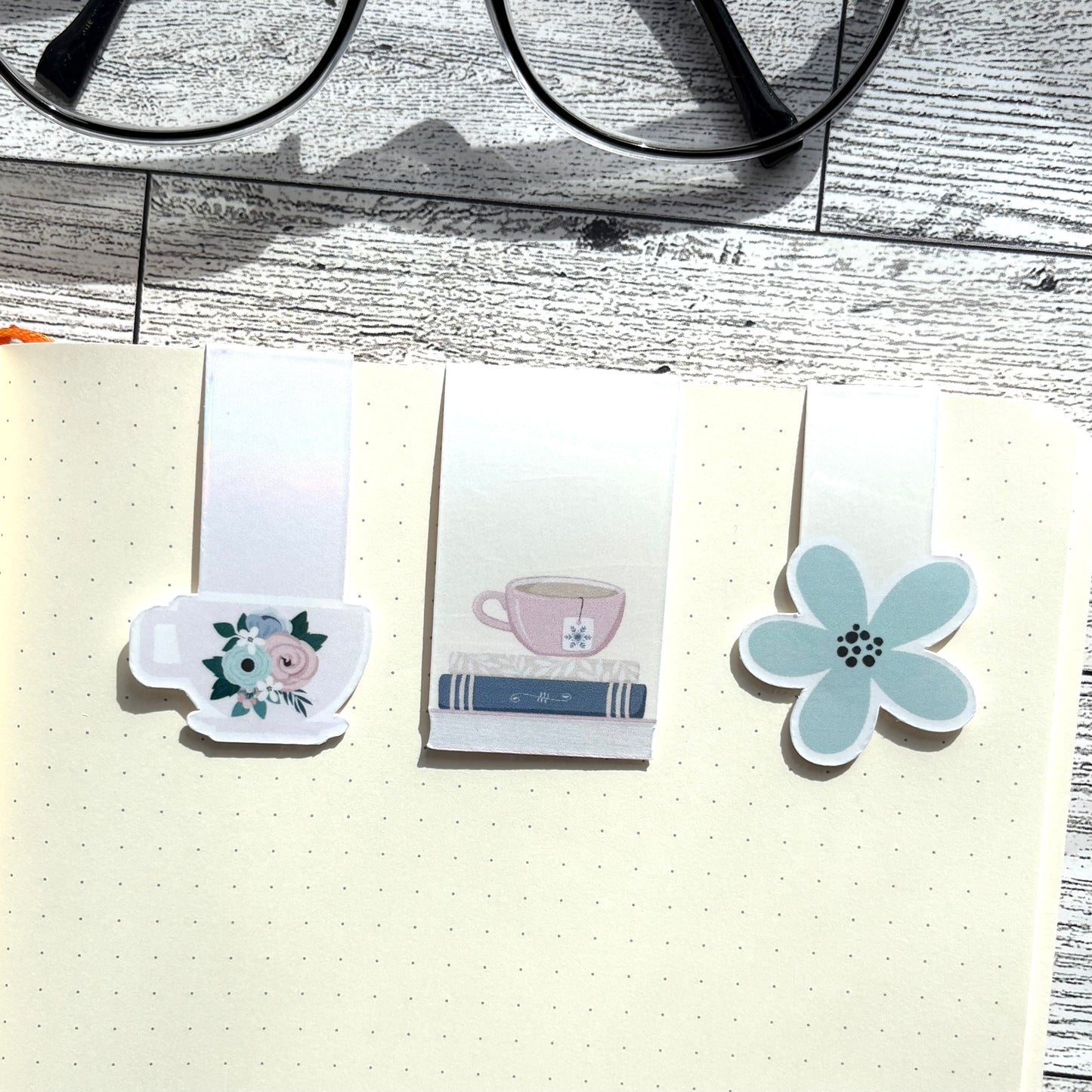 Floral Magnetic Bookmarks – Heart, Coffee Cup & Flower Designs